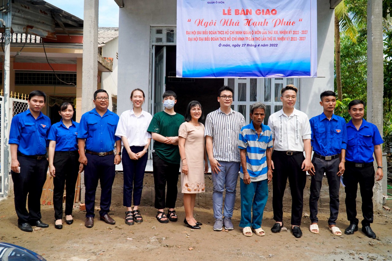 Liên hiệp Cần Thơ cùng Tổ chức MYI trồng 1.000 cây bần bảo vệ môi trường Liên hiệp Cần Thơ cùng Tổ chức MYI trồng 1.000 cây bần bảo vệ môi trường