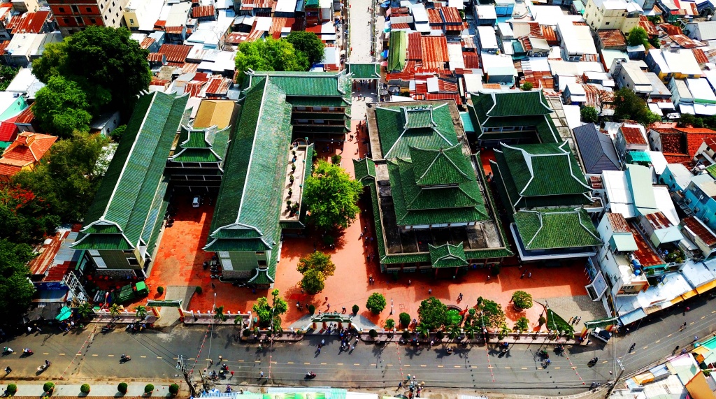 Miếu bà Chúa Xứ: điểm đến du lịch tâm linh nổi tiếng ở miền Tây mieu ba chua xu mot diem den du lich tam linh o mien tay