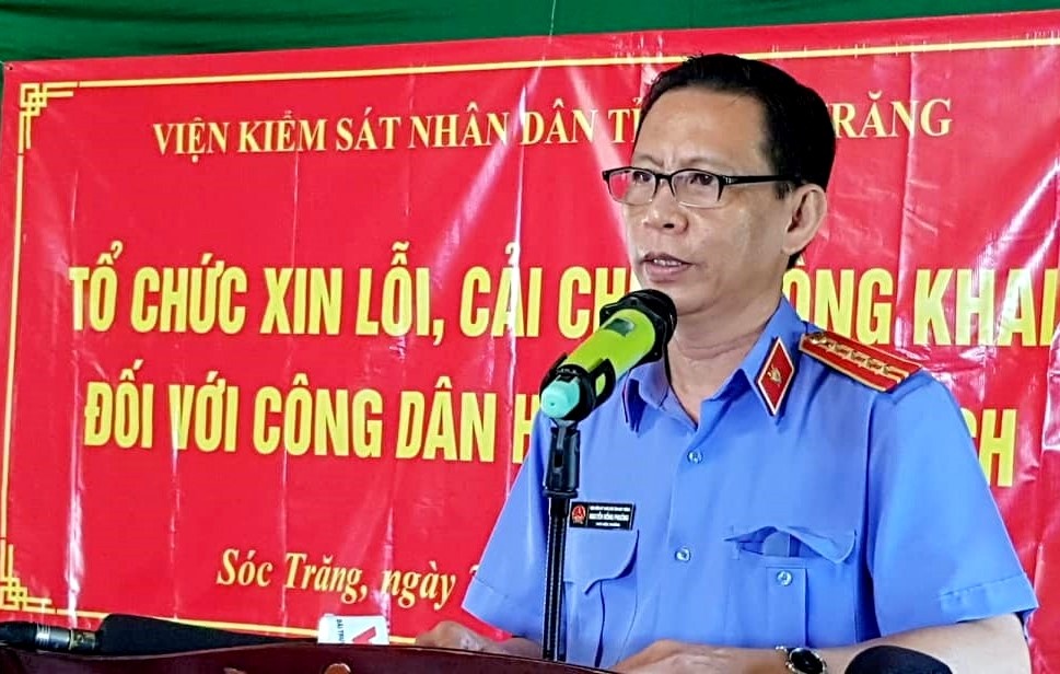 Vì sao “Nữ hoàng lục bình” được viện KSND tỉnh Sóc Trăng xin lỗi công khai? vi sao nu hoang luc binh duoc vien ksnd tinh soc trang xin loi cong khai