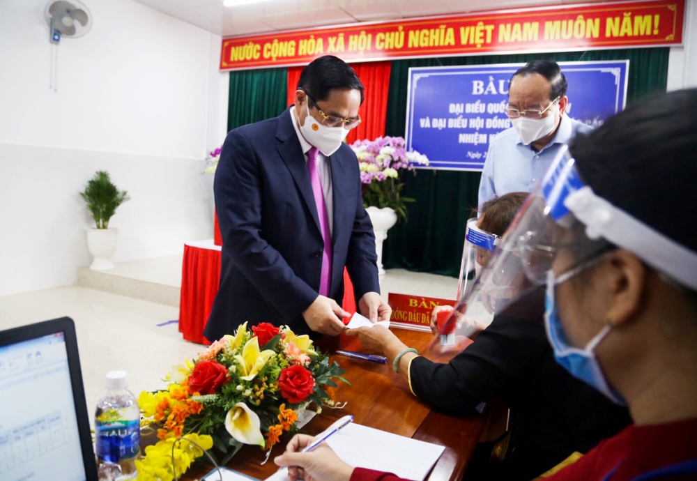 Thủ tướng Phạm Minh Chính thực hiện quyền bầu cử tại Cần Thơ Thủ tướng Phạm Minh Chính thực hiện quyền bầu cử tại Cần Thơ