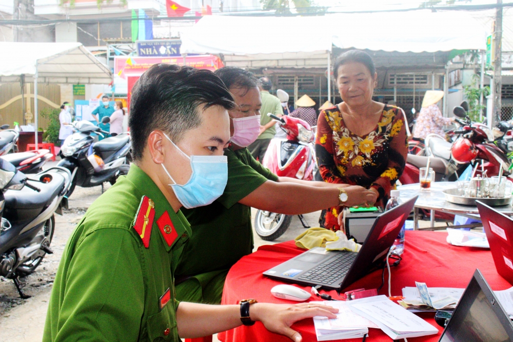 Cần Thơ: Tỷ lệ cử tri tham gia bỏ phiếu bầu cử đạt 99,84% Cần Thơ: Tỷ lệ cử tri tham gia bỏ phiếu bầu cử đạt 99,84%