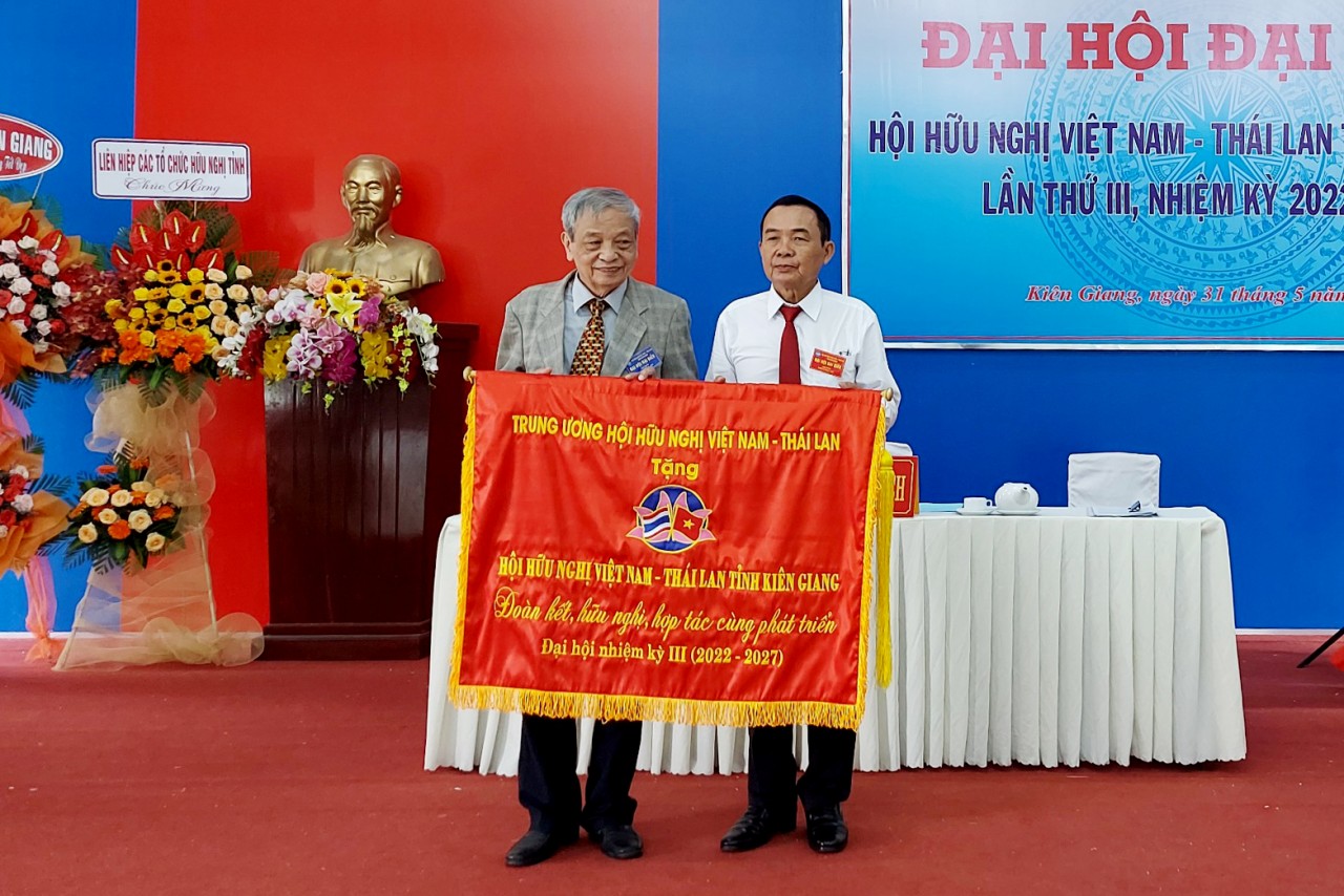 Hội hữu nghị Việt Nam - Thái Lan tỉnh Kiên Giang: Nhiều đóng góp tích cực trong hoạt động đối ngoại nhân dân Hội hữu nghị Việt Nam - Thái Lan tỉnh Kiên Giang: Nhiều đóng góp tích cực trong hoạt động đối ngoại nhân dân