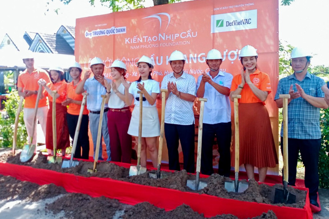 Cà Mau khởi công xây dựng cầu giao thông nông thôn Khang Vượng Cà Mau khởi công xây dựng cầu giao thông nông thôn Khang Vượng