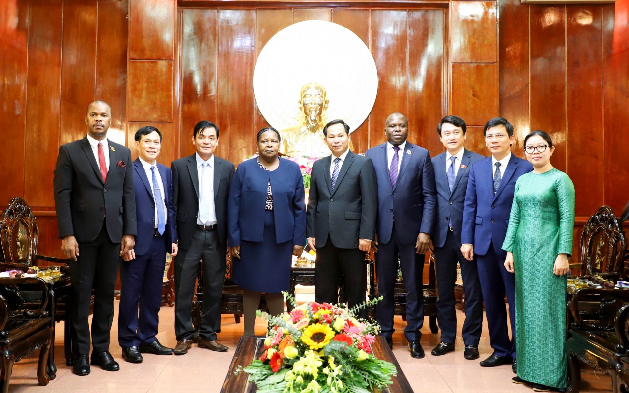 Tăng cường hợp tác đầu tư giữa Cộng hòa Mozambique và TP Cần Thơ Tăng cường hợp tác đầu tư giữa Cộng hòa Mozambique và TP Cần Thơ