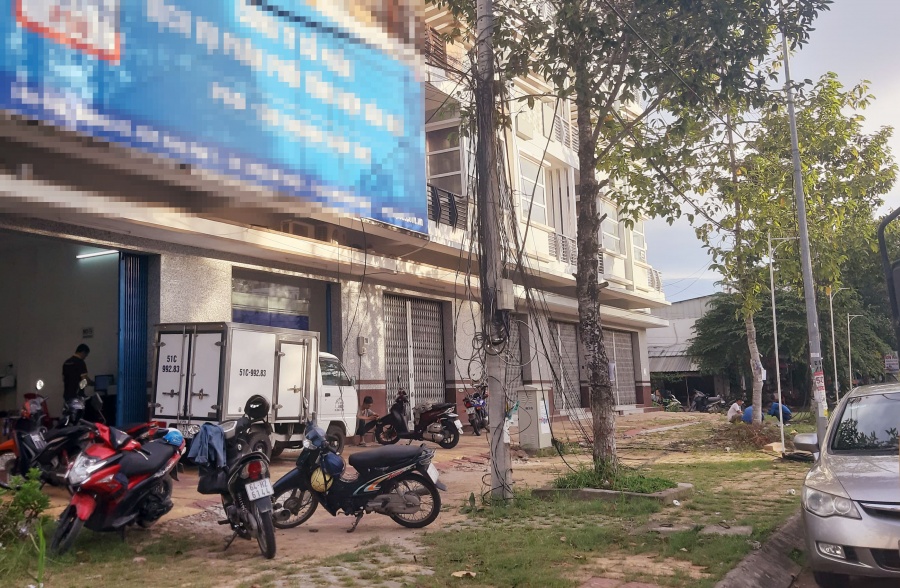 Chủ đầu tư cắt cáp viễn thông hơn 2.000 thuê bao ở TP.Cần Thơ mất liên lạc chu dau tu cat cap vien thong hon 2000 thue bao o tpcan tho mat lien lac