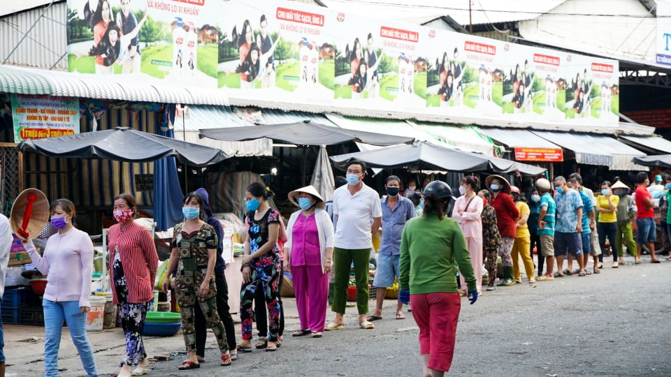 Cần Thơ phong tỏa chợ Tân An để phòng dịch Cần Thơ phong tỏa chợ Tân An để phòng dịch