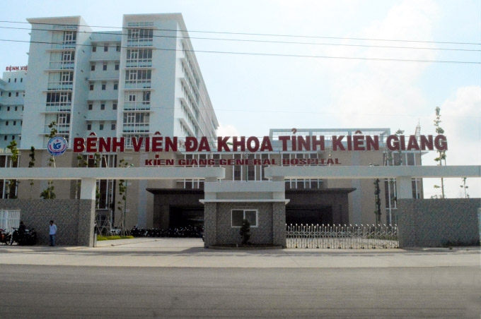 Phong toả Bệnh viện Đa khoa Kiên Giang, do xuất hiện 8 trường hợp nghi mắc Covid-19 Phong toả Bệnh viện Đa khoa Kiên Giang, do xuất hiện 8 trường hợp nghi mắc Covid-19
