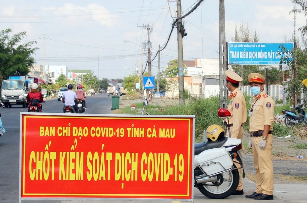 Cà Mau lý giải việc xét nghiệm nhanh đối với tài xế 'luồng xanh' vào địa phương Cà Mau lý giải việc xét nghiệm nhanh đối với tài xế 'luồng xanh' vào địa phương