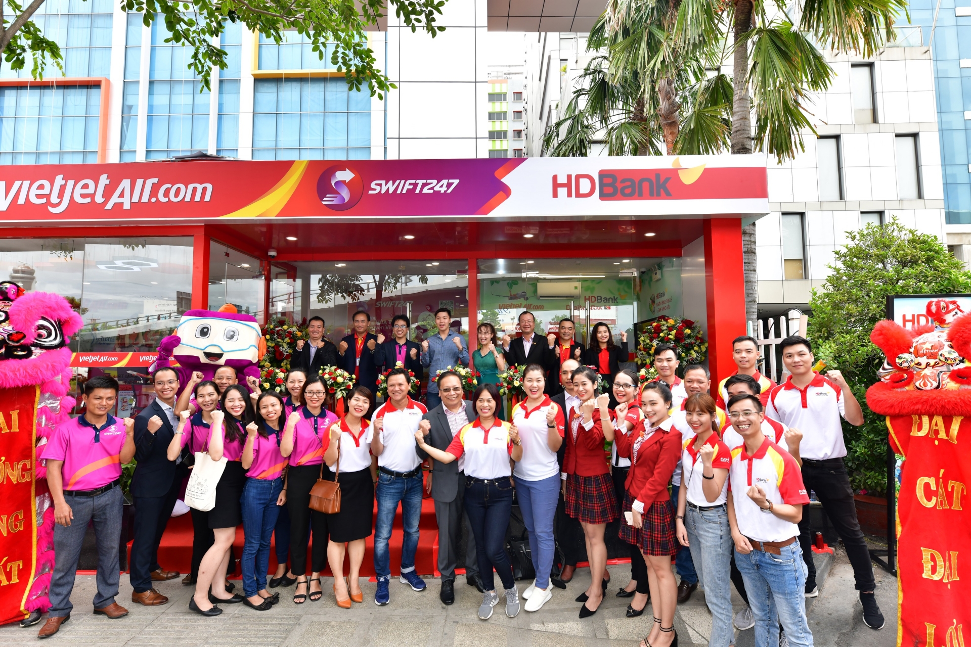 HDBank tăng tiện ích cho khách hàng hệ sinh thái với ngân hàng số 24/7 hdbank tang tien ich cho khach hang he sinh thai voi ngan hang so 247