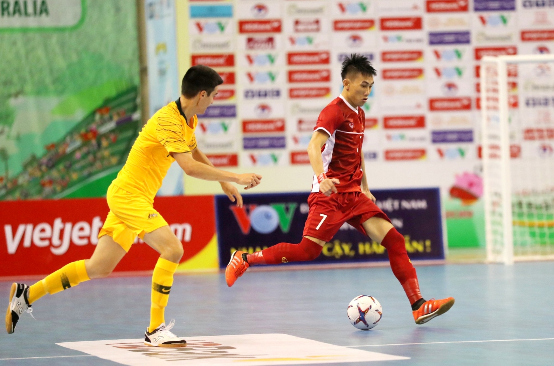 Thắng Úc, đường đến World Cup của futsal Việt Nam không còn xa thang uc duong den world cup cua futsal viet nam khong con xa
