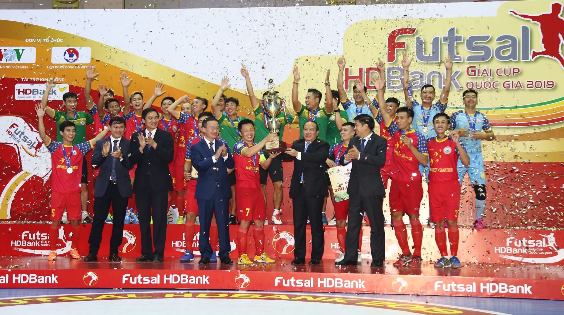 Sanvinest Sanatech Khánh Hòa lên ngôi vô địch Giải Futsal HDBank Cúp Quốc gia 2019 sanvinest sanatech khanh hoa len ngoi vo dich giai futsal hdbank cup quoc gia 2019