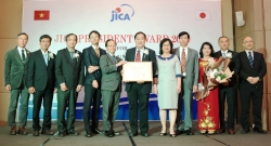 shuto mika tro thanh tinh nguyen vien cua jica vi trot phai long voi viet nam