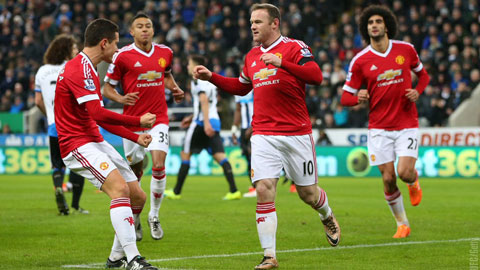 rooney toa sang quy do van bi cam chan tai st james park