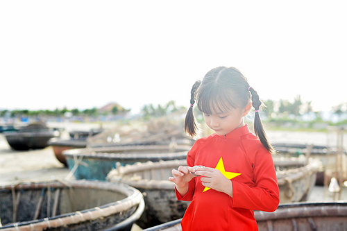 tuan khanh toi van tu hoi to quoc la gi
