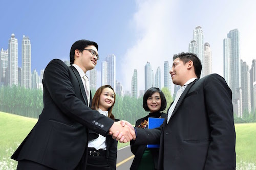 hanh nghe moi gioi bat dong san phai co chung chi