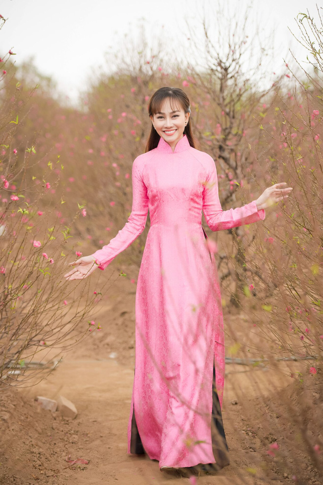 a hau kim duyen dieu da di pho hoa dip can tet