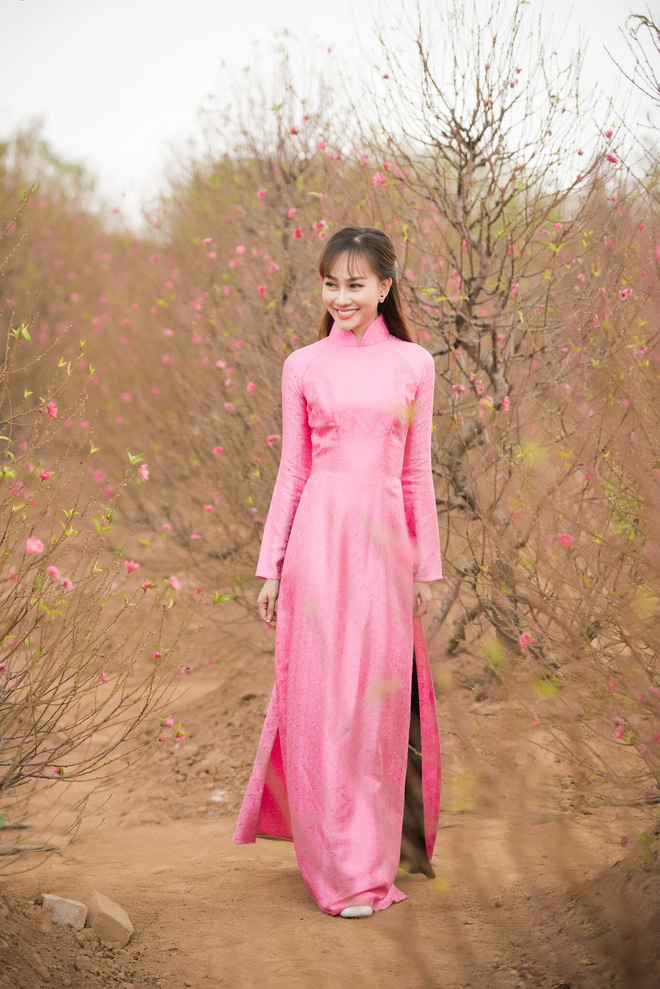 a hau kim duyen dieu da di pho hoa dip can tet