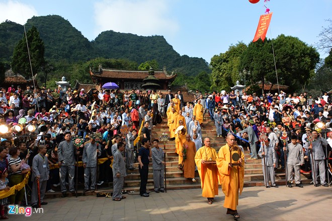 nhung le hoi dau xuan cau may man ca nam