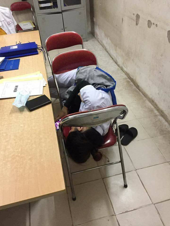 giac ngu voi cua y bac si hinh thu ra sao