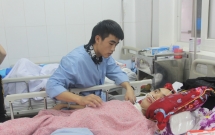 tp ho chi minh thoat chet than ky sau khi bi chan thuong so nao vi roi tu tang 2