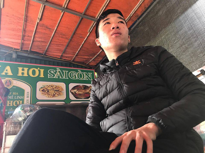 nhan chung ke lai giay phut nguoi phu nu bi trai tay tam xang dot o ha noi