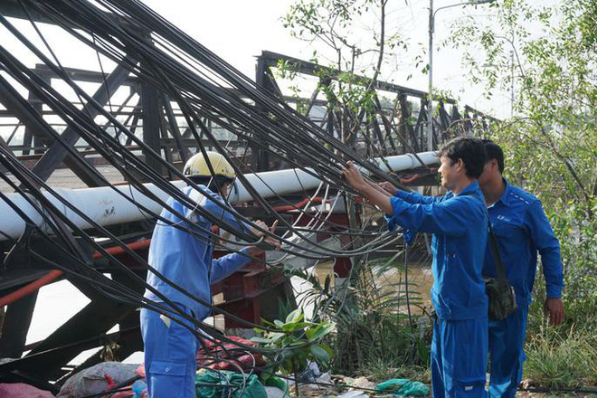 vu sap cau long kien o sai gon cong an tam giu tai xe xe tai bo tri lo trinh moi cho phuong tien qua khu vuc