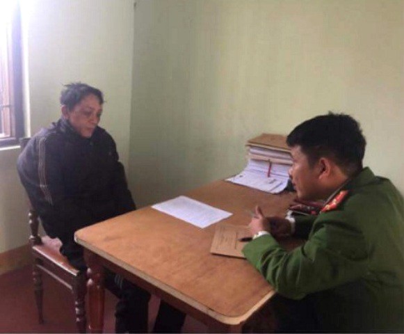 cau tac dung kich dien chong tra cong an khi bi phat hien trom cho