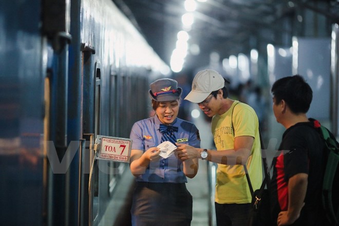 nam 2018 duong sat se cai thien ha tang go nut that van tai