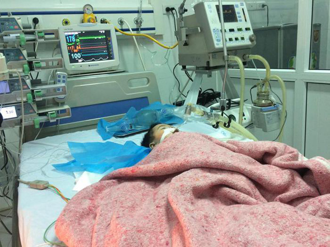 chau be 8 thang tuoi nguy kich sau mui tiem cua nu dieu duong benh vien dong anh da tu vong
