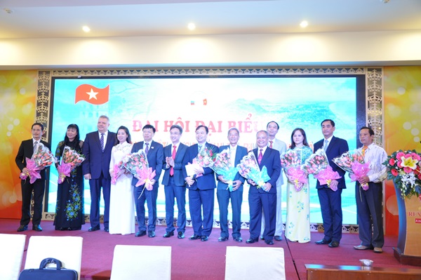 hoi huu nghi viet nga tinh ba ria vung tau phat huy suc manh tap the cac chi hoi trong thoi gian toi