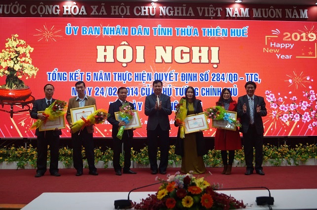 phat trien sau rong phong trao doc sach trong toan dan tai co do hue