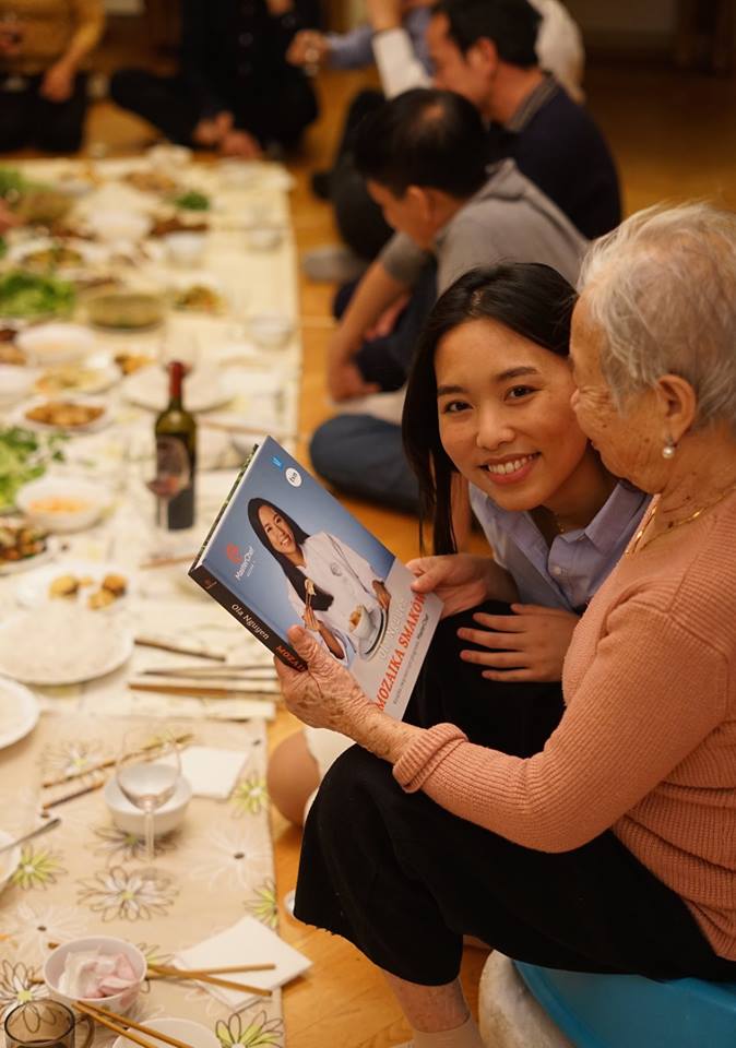 hinh bong viet nam trong nhung mon an cua vua dau bep ba lan