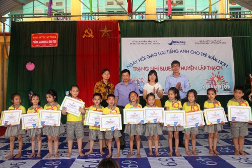 bluesky diem sang dao tao ngoai ngu tieng anh tai tinh vinh phuc