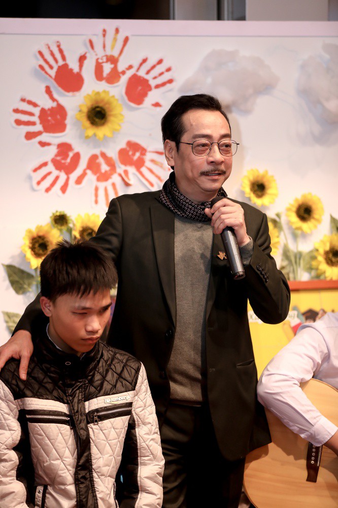 nsnd hoang dung nsut minh vuong chia se nhung viec tu te lam tham lang