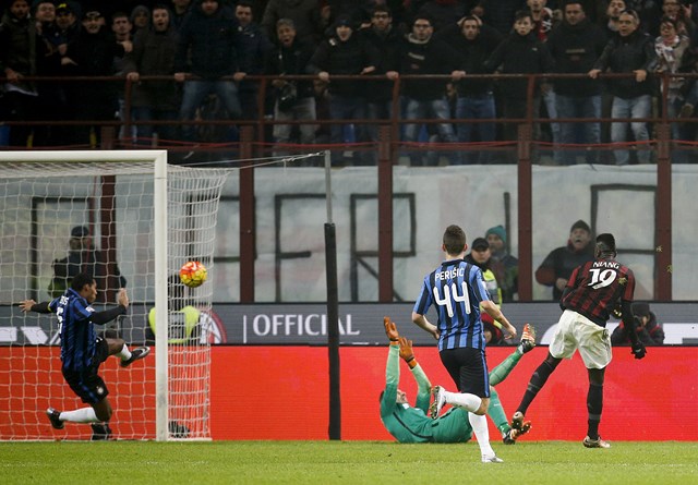 ac milan danh bai inter milan tai derby milano