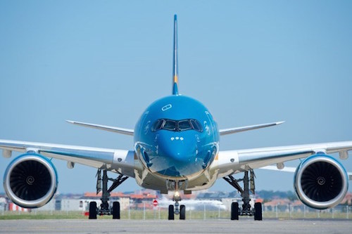 sieu may bay a350 cua vietnam airlines gap su co phai quay lai
