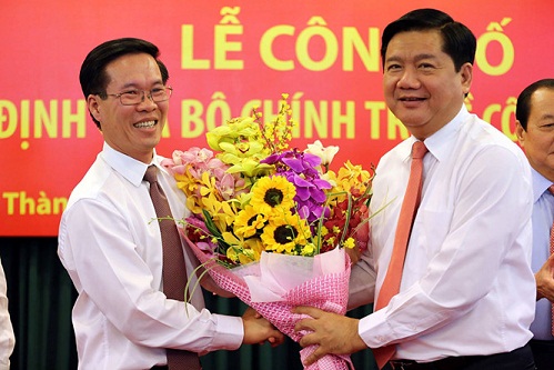 phan cong nhiem vu cac uy vien bo chinh tri va ban bi thu