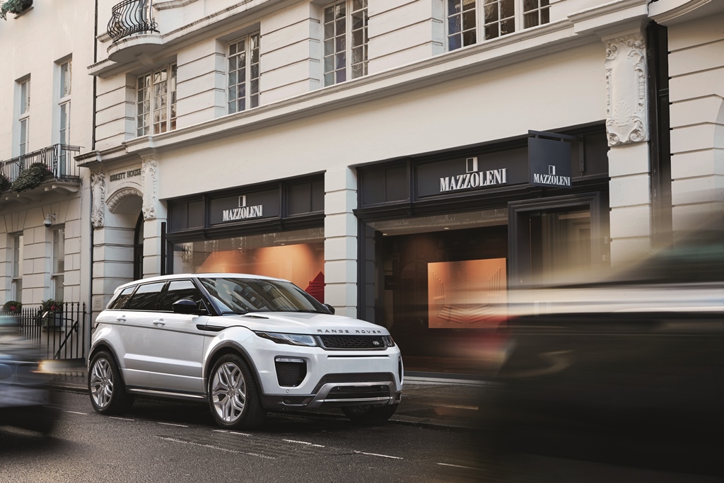 sap ra mat mau xe hang sang range rover evoque 2016