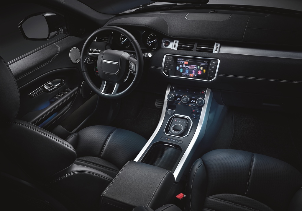 sap ra mat mau xe hang sang range rover evoque 2016