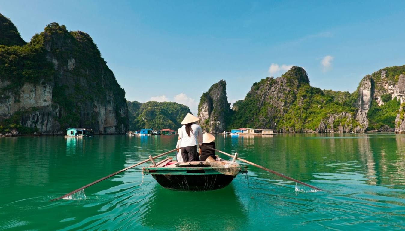 tap chi rough guides binh chon 10 diem du lich dep nhat viet nam