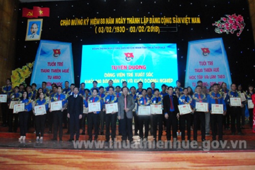 soi noi cac hoat dong chao mung ky niem 88 nam ngay thanh lap dang