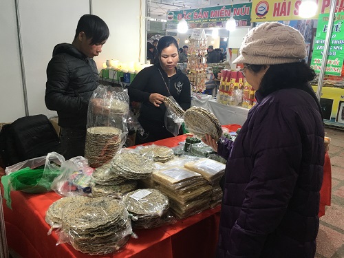 hoi cho xuan giang vo 2018 quy tu hon 350 doanh nghiep