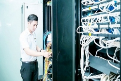gan 1 trieu thue bao di dong chuyen qua lai giua 4 nha mang lon