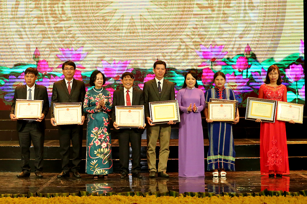 ton vinh va neu cao trach nhiem cua nguoi thay thuoc