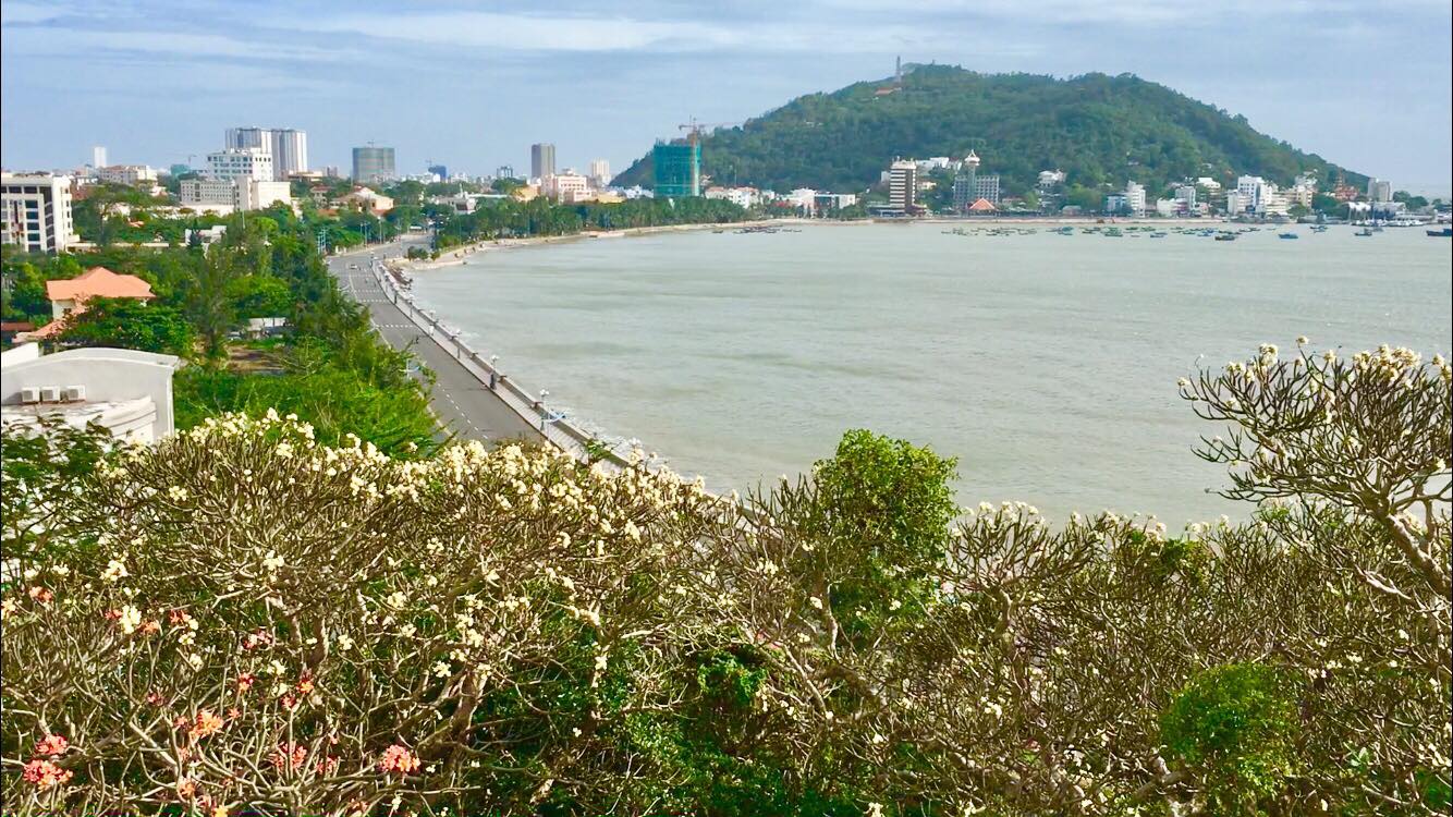 du lich thuyen buom diem nhan moi la o thanh pho bien vung tau