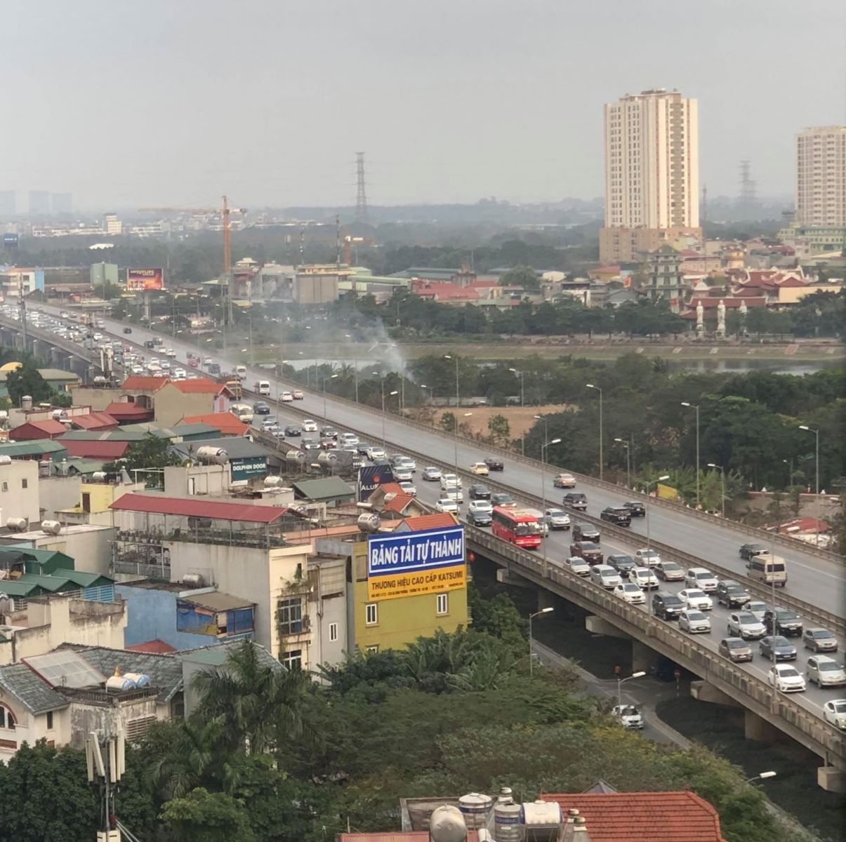 nguoi dan un un do ve thu do sau dot nghi tet