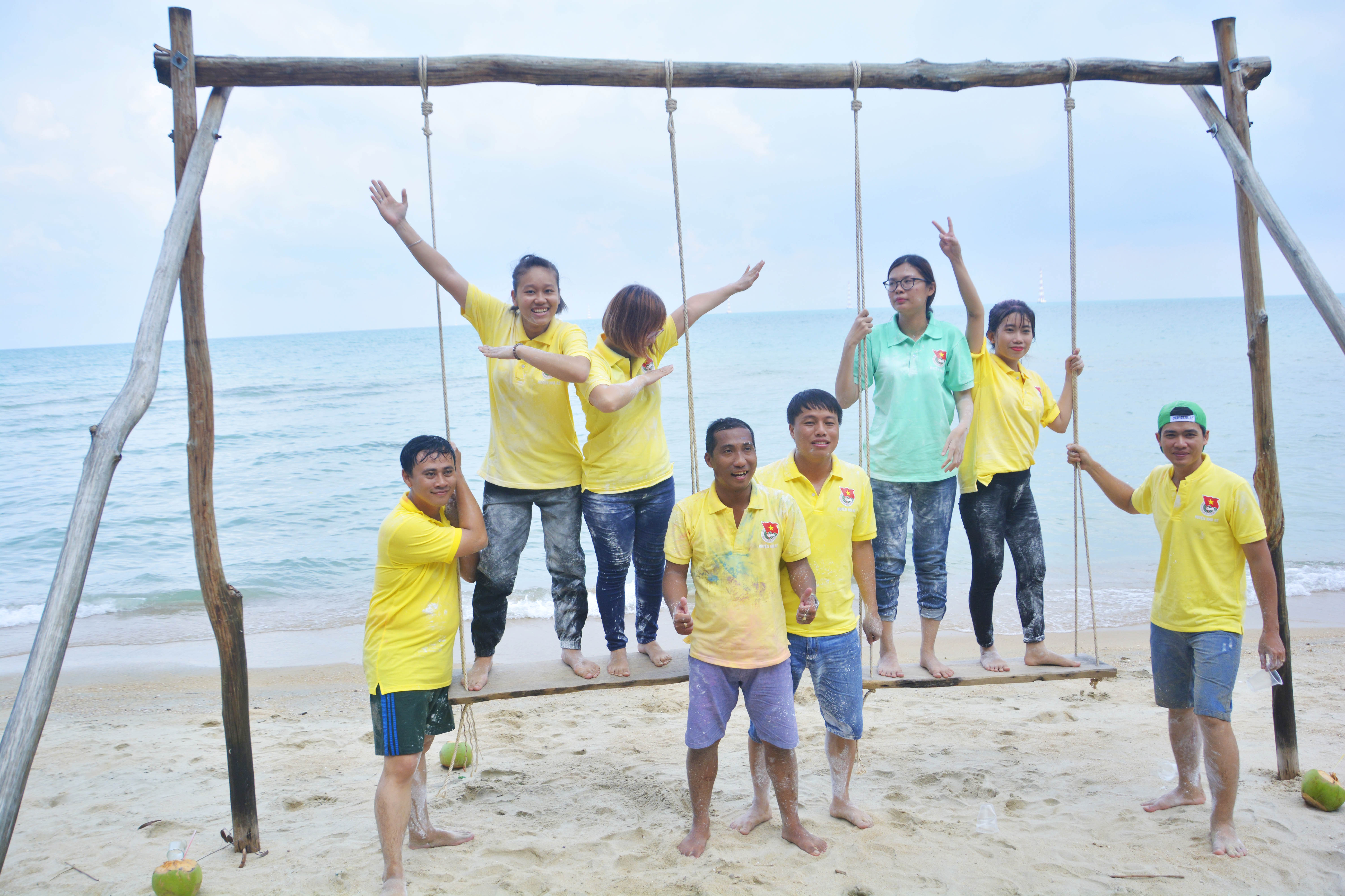 dbscl khach tham quan du lich nghi duong va du lich tam linh tang cao trong dip tet ky hoi 2019