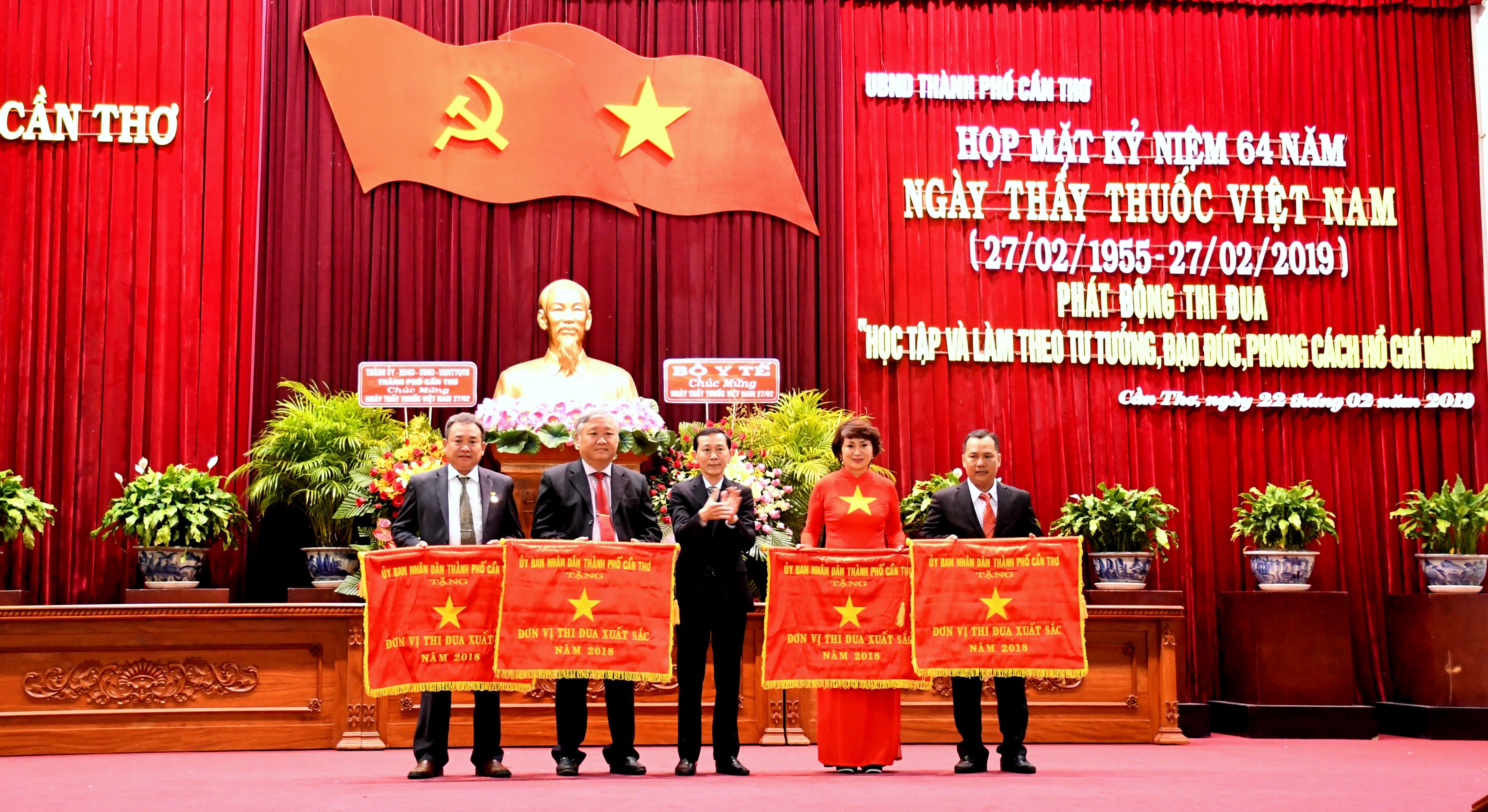 can tho hop mat ky niem 64 nam ngay thay thuoc viet nam