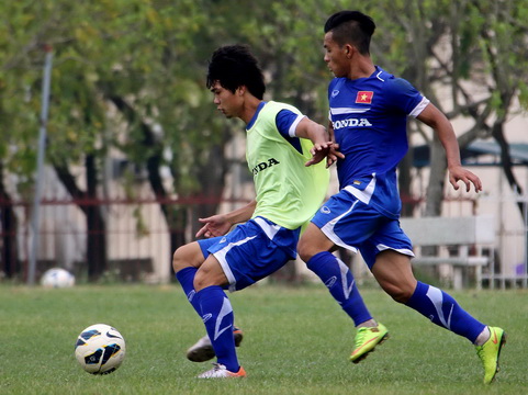 tuyen olympic tap lai ra mat hlv tuyen nu viet nam