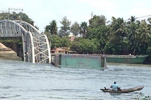 vu sap cau ghenh da bat duoc chu sa lan va 2 tai cong bo tron
